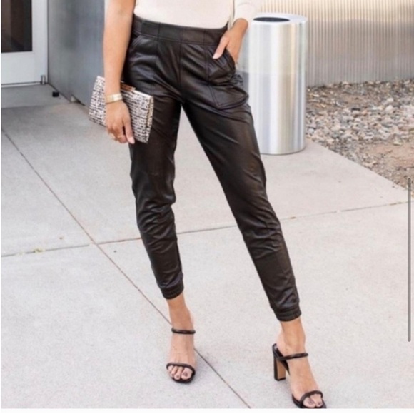 SPANX Faux Leather Black Jogger Pants Vegan Size XS - Picture 2 of 12
